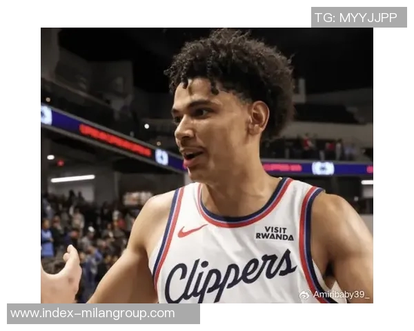 快船全力以赴摆脱保罗合同力争科比桑德斯正式上任